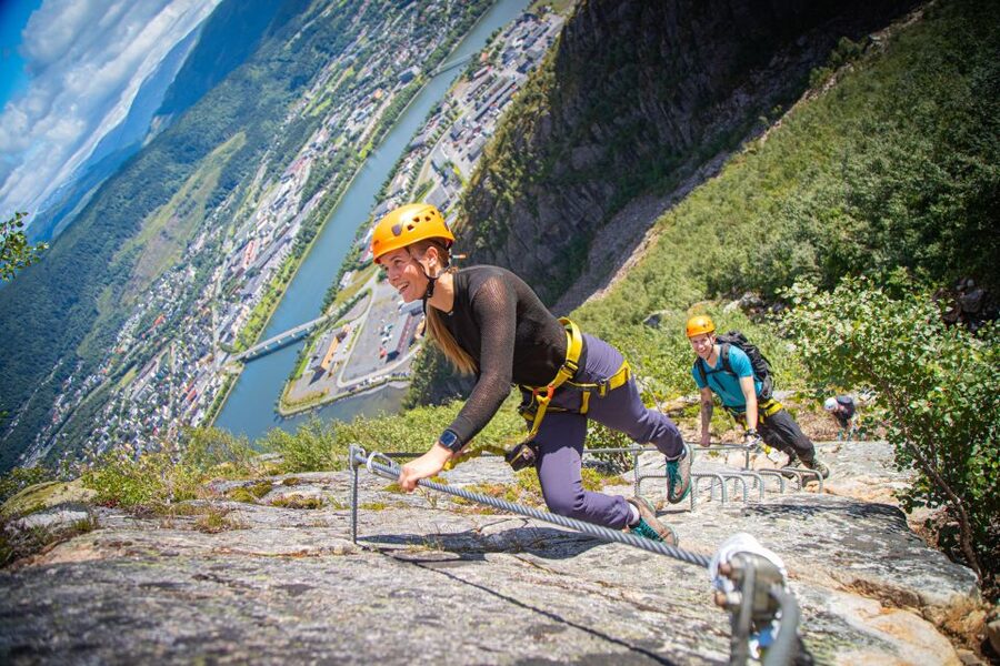 Mountain-climbing adventure in Mosjøen Via Ferrata - Five things to know before climbing Øyfjellet