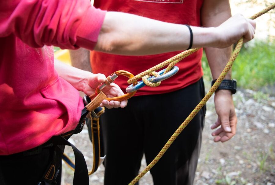 Neda: Canyoning Adventure - What happens at the parking area