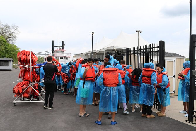 Niagara Falls Canada Open-Top (Wet) Jet Boat Tour - Arrive Early at 55 River Frontage Road
