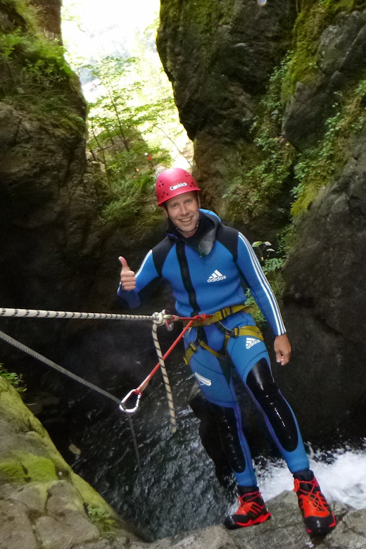 Ötztal: Obere Auerklamm Canyoning Tour for Beginners - The first descent sets the pace