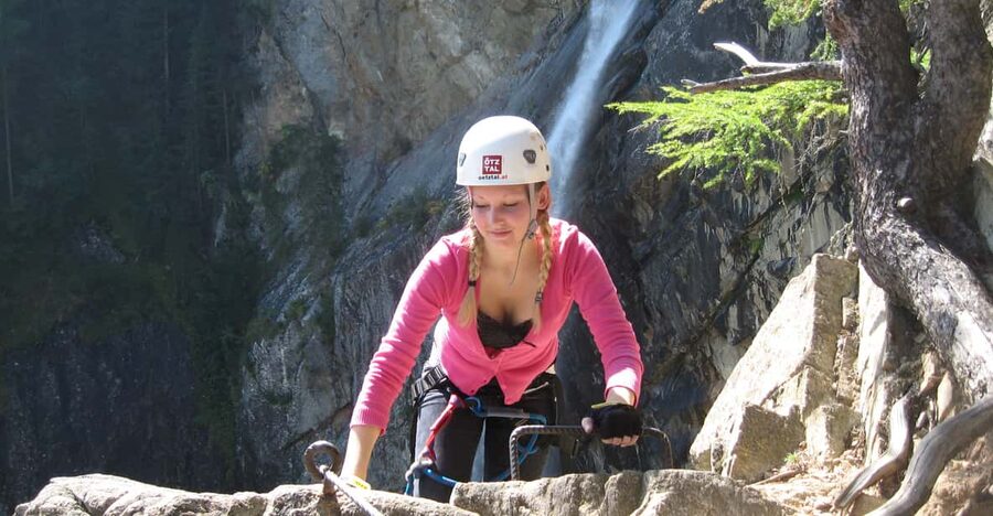 Ötztal: Via Ferrata Climbing Tour at Lehner Waterfall - What a four-hour Ötztal climbing tour feels like