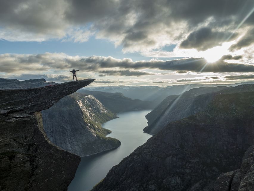 Overnight: Trolltunga Via Ferrata Sky Ladder Glamping - Why this Trolltunga trip feels different