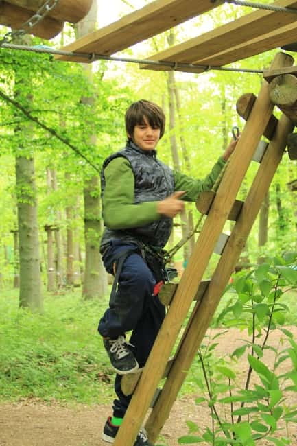 Paris : Sherwood Parc - Biggest Adventure Park Entry Ticket - Choosing between beginner and advanced courses