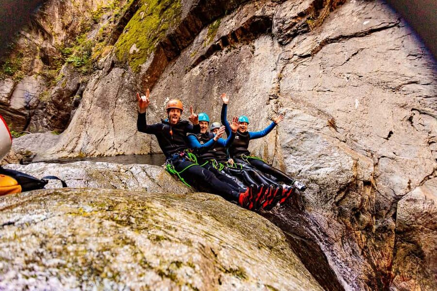 Prades: The Ultimate Canyoning Experience! - What the four-hour outing involves