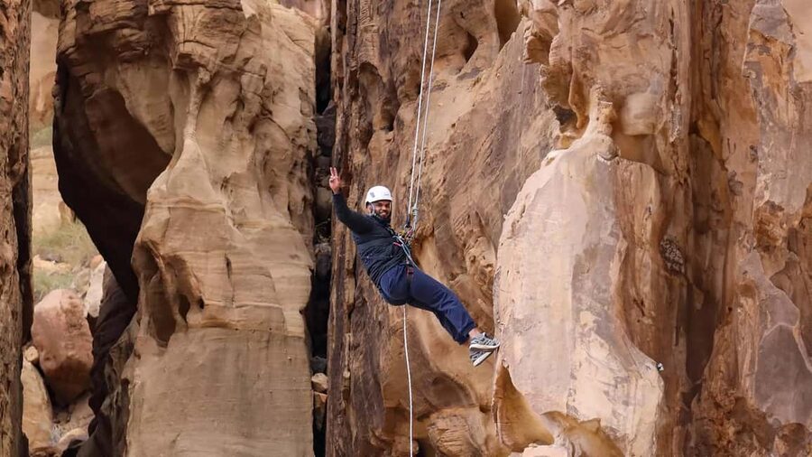 Private Abseiling in Alula Desert. - Key Details Before You Book