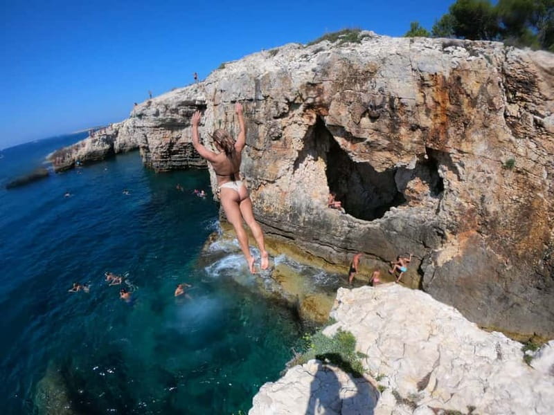 Pula: Cave Kayak, Snorkeling, Cliff Jumping All-in-one Tour - The paddle along Cape Kamenjak