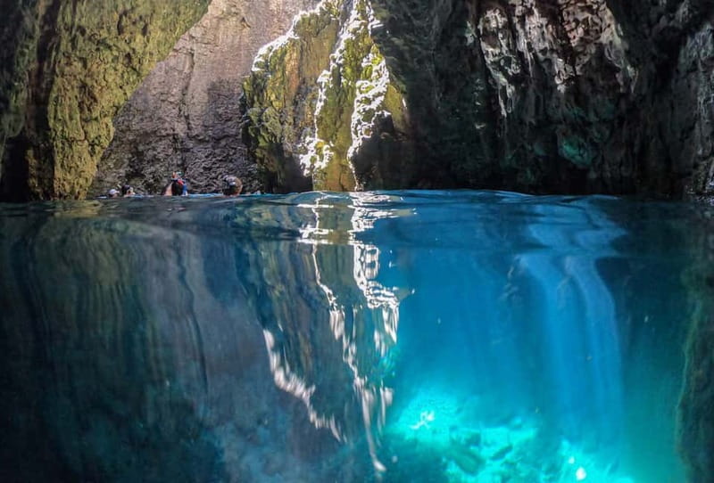Pula: Cave Kayak, Snorkeling, Cliff Jumping All-in-one Tour - The return paddle and included photos