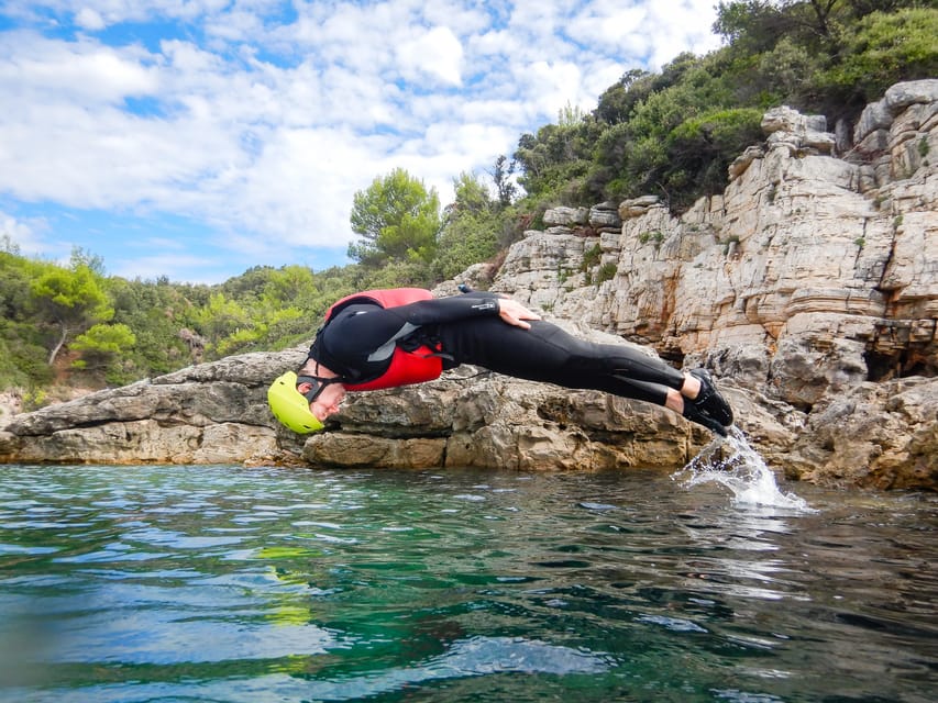 Pula: Coasteering Adventure with Guide and Photos - Starting at Valovine Beach Near Arena Stoja