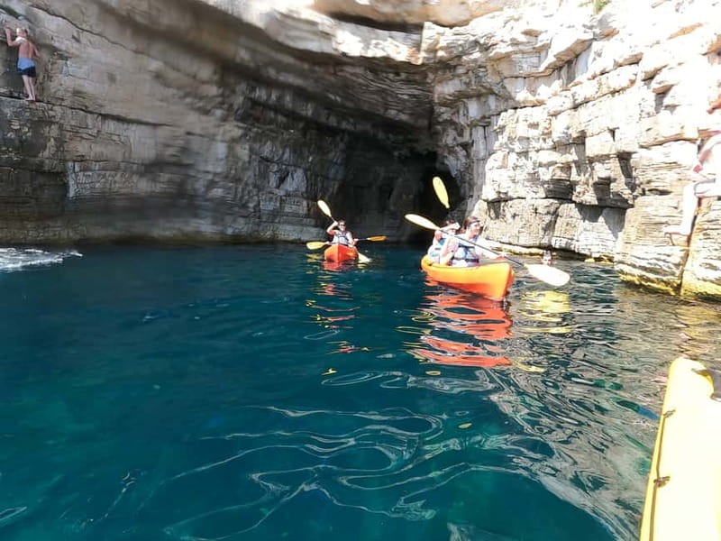 Pula: Kayak Tour, Cliff Jumping, Snorkeling & GoPro Pictures - Starting at Big Mama Beach Bar