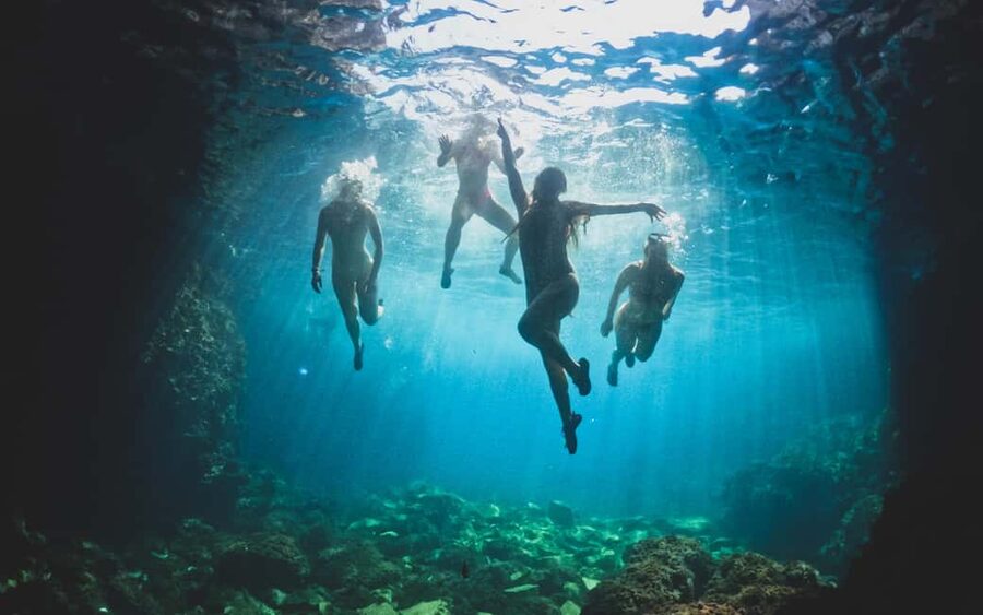Pula: Kayaking,Snorkeling, Cliff jumping Tour with Wetsuit - Choosing the best departure time