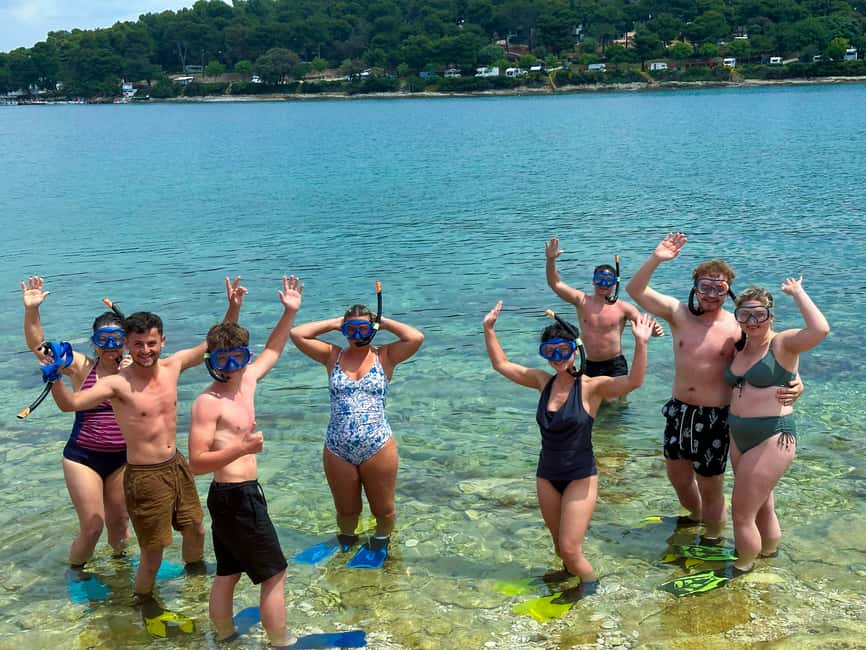 Pula: Muzil Canyon Kayak Tour, Snorkeling and Cliff Jumping - Starting at Valovine Beach