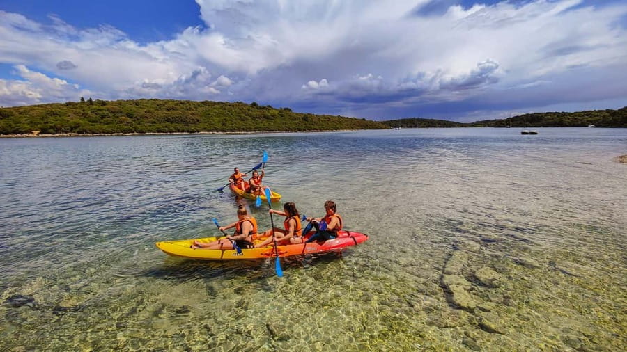 Pula: Muzil Canyon Kayak Tour, Snorkeling and Cliff Jumping - Snorkeling in the bay