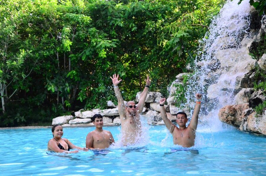 Punta Cana: Bavaro Adventure Park Full-Access Ticket & Lunch - Phones, photos, lockers, and extra costs