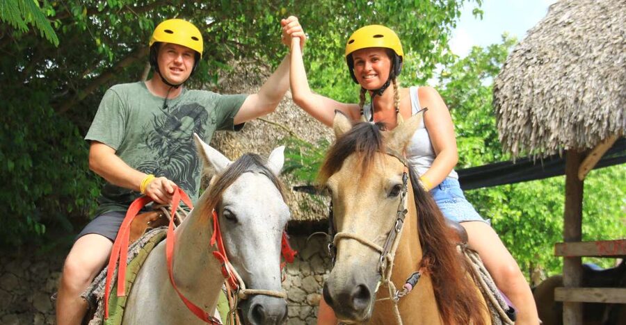 Punta Cana: Bávaro Adventure Park Horse Riding & Waterfalls - Preparing for the horses and the park trails
