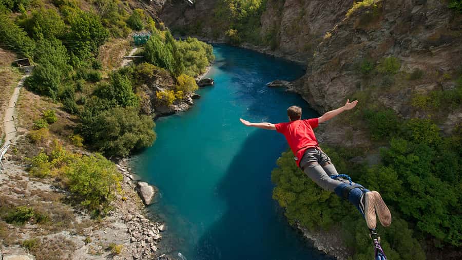Queenstown: Kawarau Bridge Bungy - World's First Bungy! - Getting to the Kawarau Bungy Centre