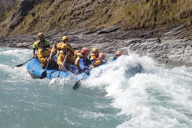 Queenstown Kawarau River Rafting and Jet Boat - Grade 2 to 3 Rapids and the Optional Rock Jump