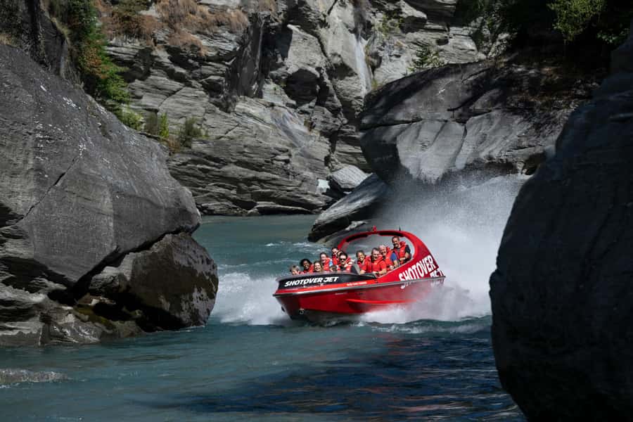Queenstown: Shotover River Extreme Jet Boat Experience - The safety briefing is short but useful