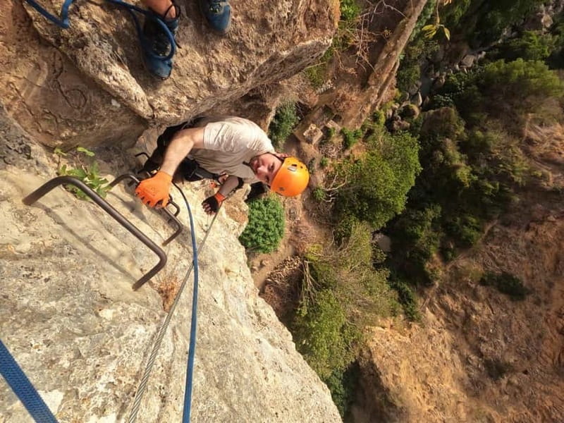 Ronda: Tajo de Ronda Via Ferrata Guided Climbing Tour - Climbing 50 meters above Ronda