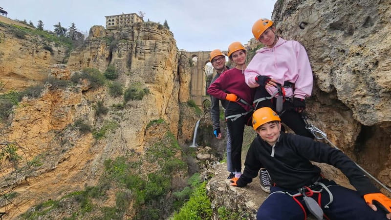 Ronda: Tajo de Ronda Via Ferrata Guided Climbing Tour - What the guides add to the experience