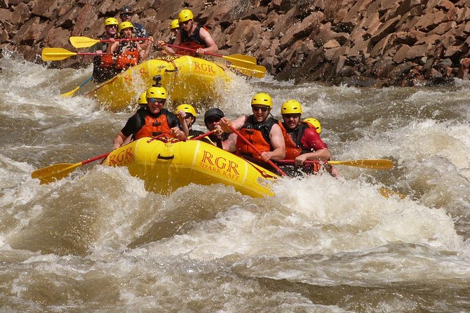 Royal Gorge Rafting Half Day Tour (FREE wetsuit use!) - Class IV Extreme fun! - On the river: Sunshine Falls, Sledgehammer, and the Narrows