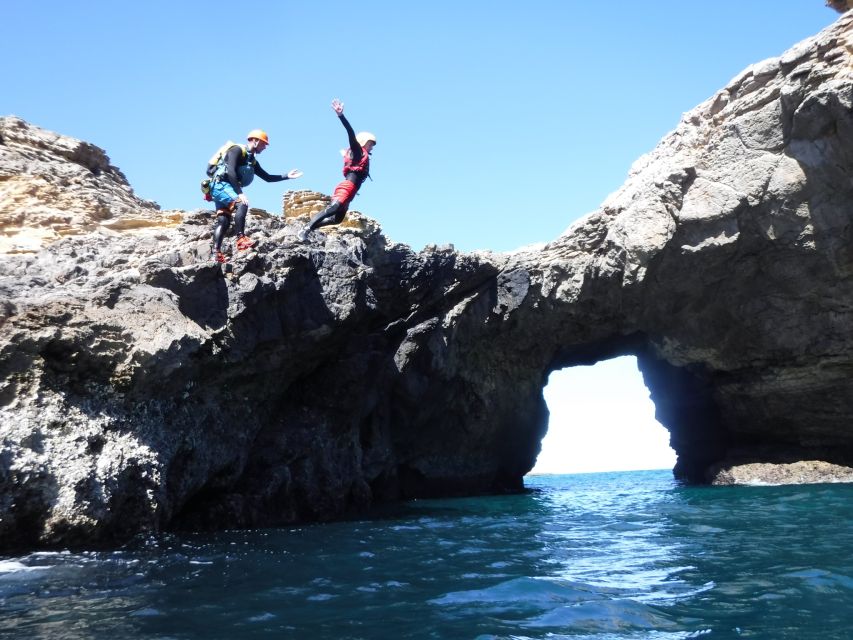 Sagres: Coasteering - Swimming, Cliff Jump & Rock Climbing - The first jumps help you find your nerve
