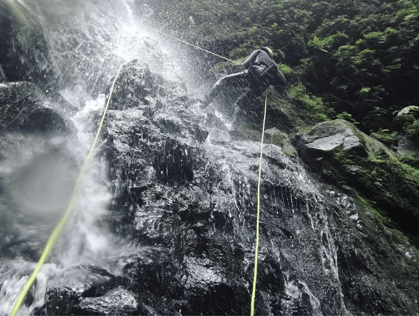 São Miguel: AdventurePark Canyoning Salto do Cabrito, Azores - Guides Who Keep the Mood Calm