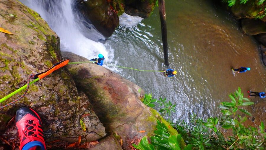 Sao Miguel: Salto do Cabrito Guided Canyoning Experience - Why Salto do Cabrito is a good canyoning choice