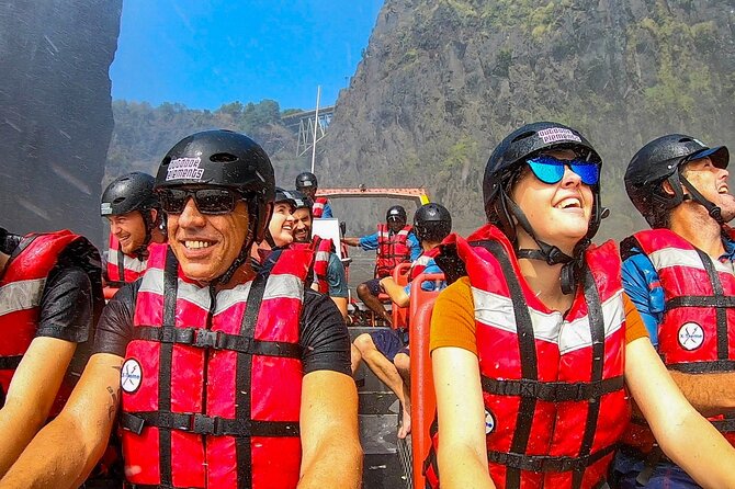 Shearwater Adventure Jet Boat Experience in Victoria Falls - The 45 to 50 minute ride through the rapids