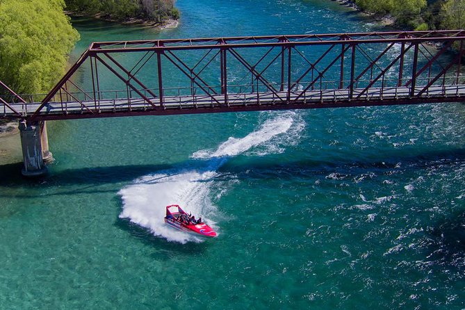 Small Group Jet Boat Adventure on the Clutha River from Wanaka - Why the Clutha River makes a fine jet boat route