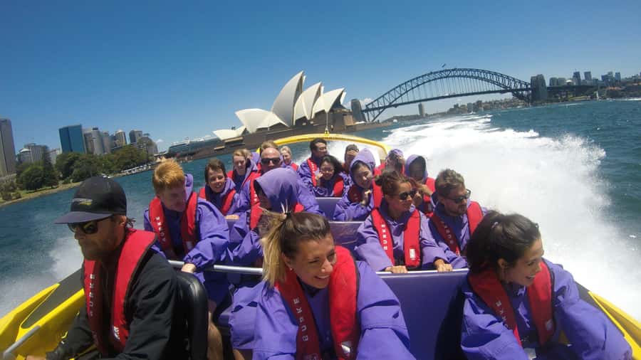 Sydney Harbour: 45-Minute Extreme Adrenaline Rush Ride - When the signs appear, hold on