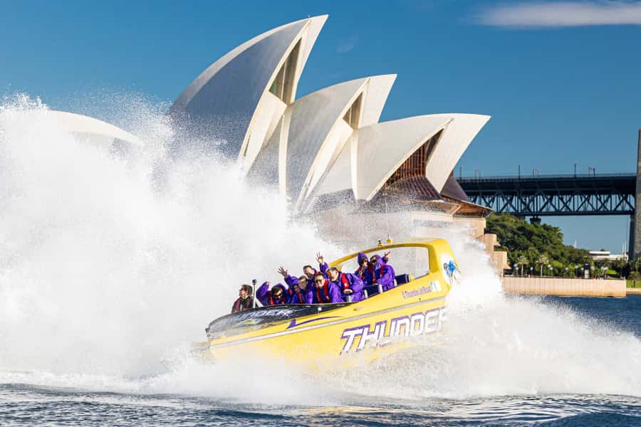 Sydney Harbour: 45-Minute Extreme Adrenaline Rush Ride - The first minutes ease you into the speed