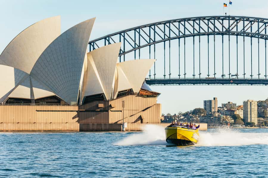 Sydney Harbour: Thunder Thrill Jet Boat Ride - The ride starts gently, then turns up the volume