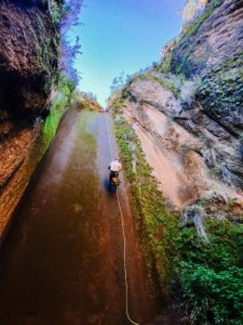 Tenerife: Guided Canyoning Experience in Los Arcos - What to wear and pack