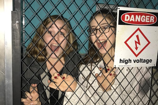 The Undead: Zombie Apocalypse Escape Room at Extreme Escape - How the One-Hour Mission Unfolds