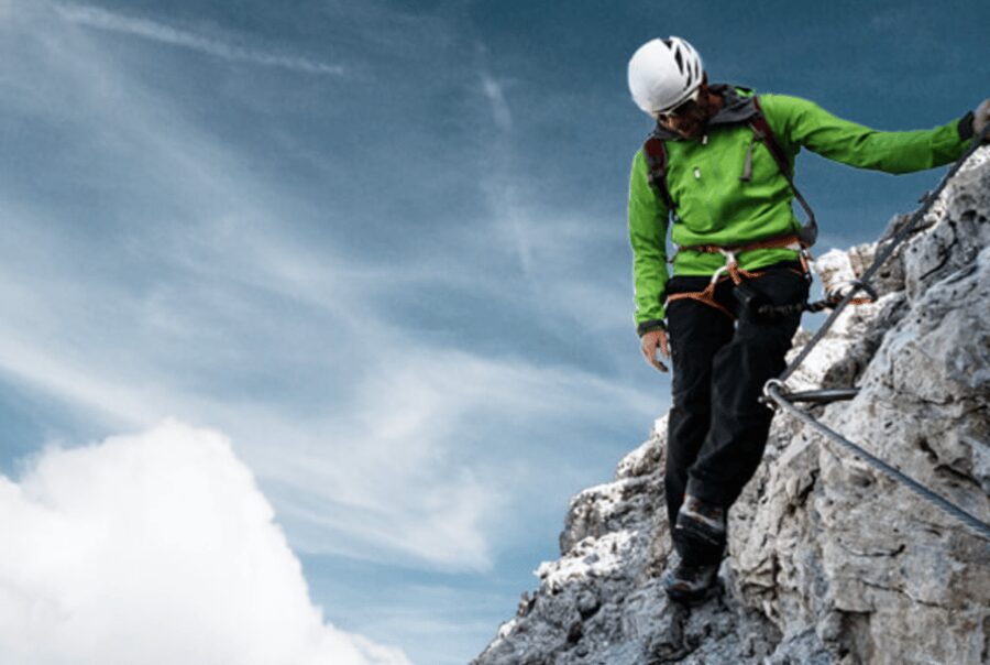Tyroparc: Via Ferrata and Hiking in the Laurentians - The 450-meter walk to Cap Beauséjour