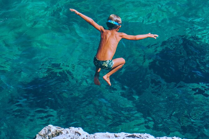Uncharted Marine Reserve Cave, Snorkel & Cliff Jumping Kayak Tour - Key points to know before you book