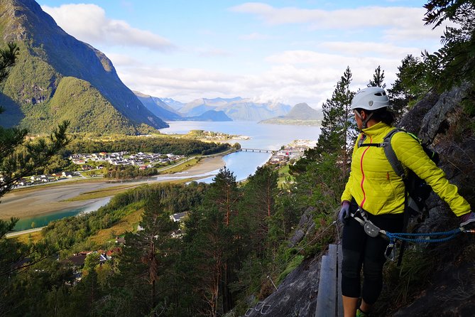 Via Ferrata Åndalsnes Intro Wall - Gear, clothing, food, and weather