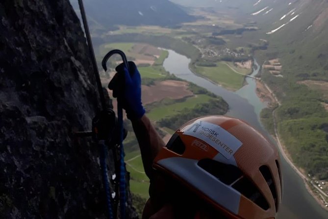 Via Ferrata Åndalsnes West Wall - The 20-minute approach to the West Wall