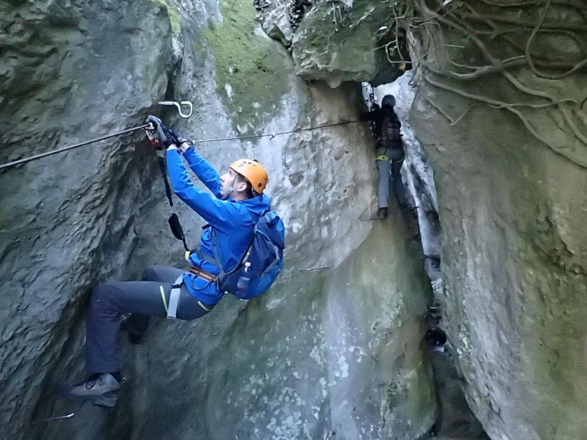 Via Ferrata Rio Sallagoni - Climbing toward Castle of Drena