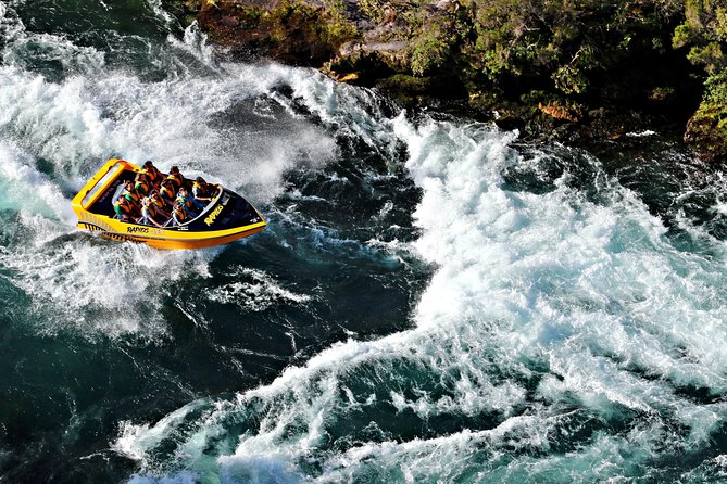Waikato River Jet Boat Ride from Taupo - What this Waikato River ride is really like