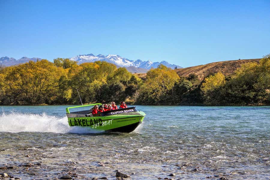 Wanaka: Jet Boat Ride on Clutha River - At a glance: what makes this ride worth considering
