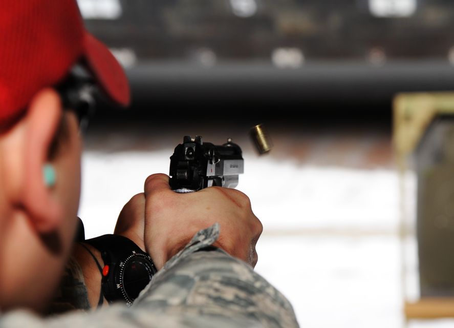 Warsaw: Extreme Shooting Range Experience with Transfers - Why the private format matters